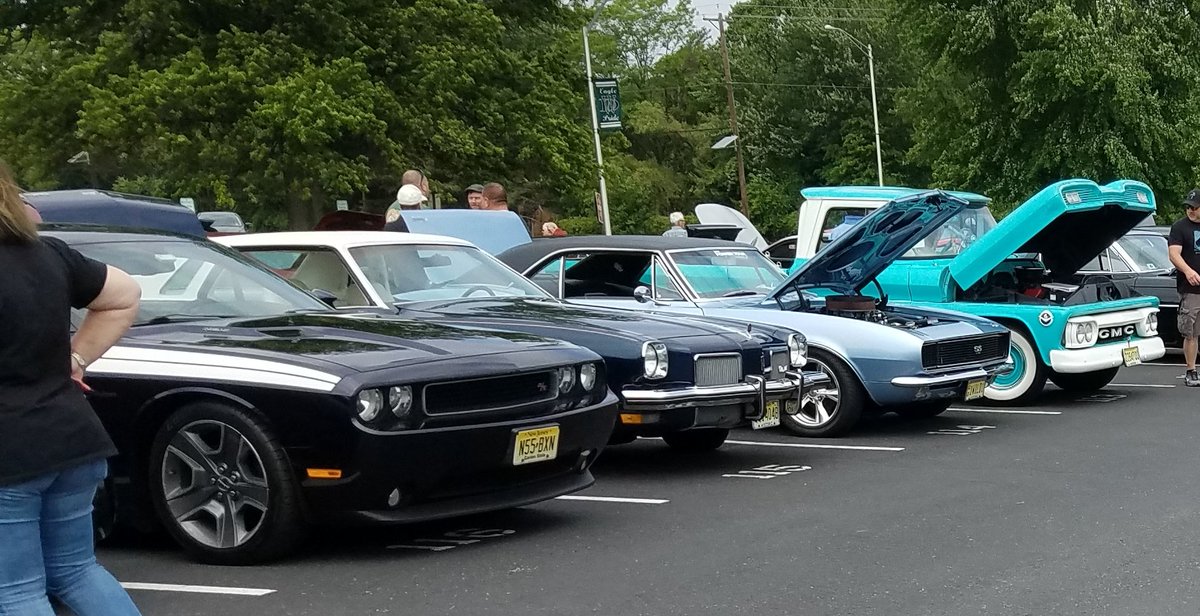 <a href="/WDHigh/">West Deptford HS</a> 
WDHS Car Show THIS SATURDAY! 11am-4pm!

Cars, vendors, food, music and a bounce house! Fun for all!