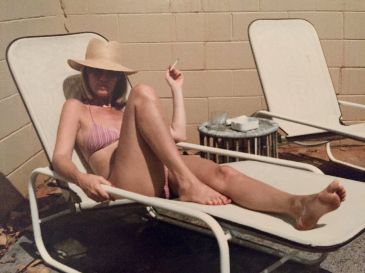 My mom’s better than your mom. <a href="/AnneMurata/">Anne Murata</a> #HappyMothersDay