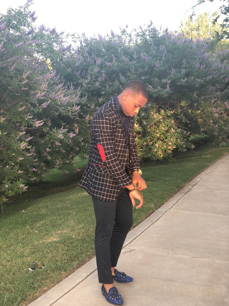 EgboJunior's tweet photo. ...I’ve been focusing, like a camera does you can see my flaws they ain’t camouflage. #Prom2k18 https://t.co/fBVduI1WoG