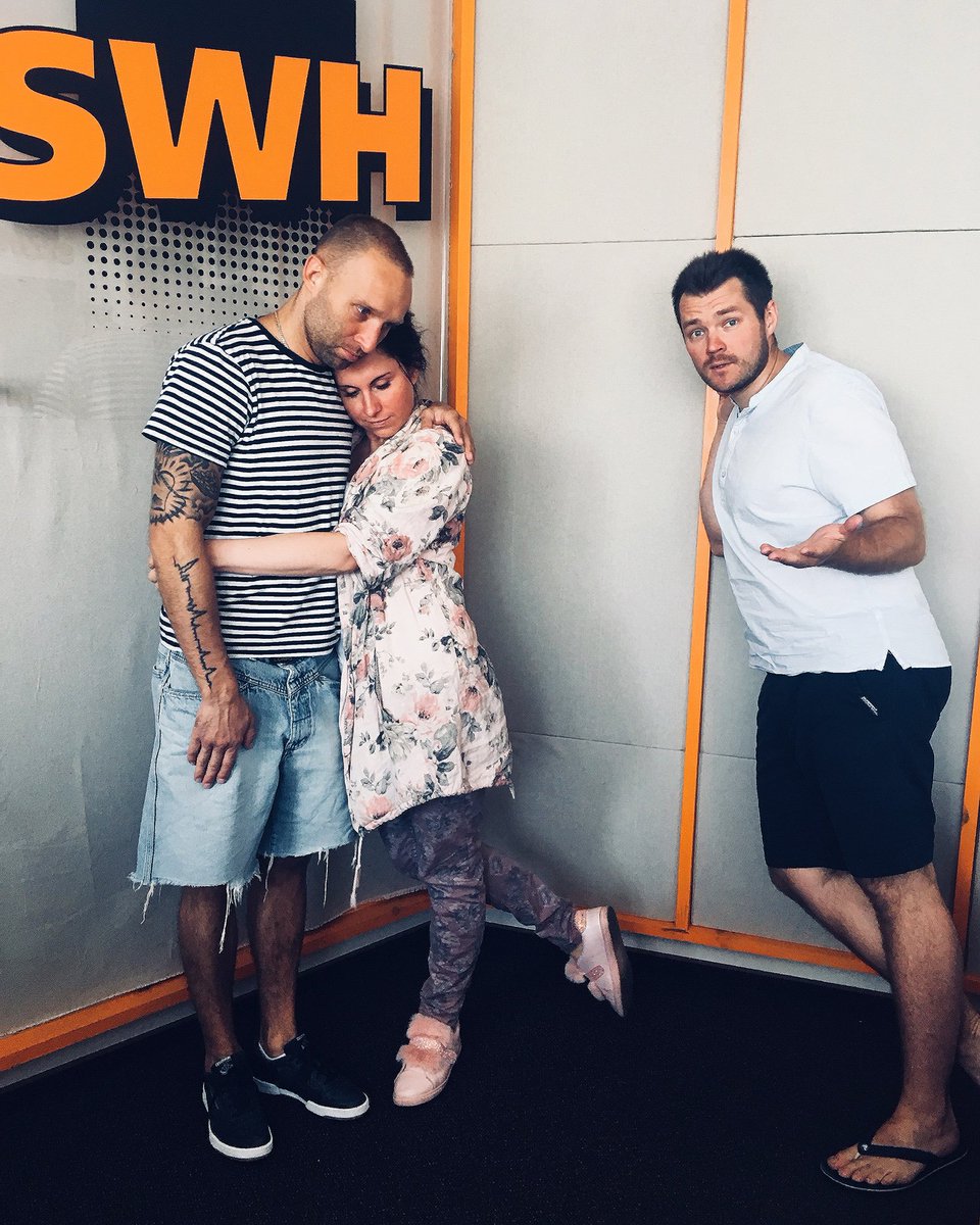 RadioSWH's tweet photo. Rīts radio studijā ir iesācies ar jaudīgu pārsteigumu! Pie mums ciemos ieradies viens no Latvijas hip-hop lielsvariem Gatis Irbe (@MesArMesa), lai pastāstītu par tuvojošos lielkoncertu Arēnā Rīga. Nelaid garām un pieslēdzies studijai jau tagad! #MesArMesa https://t.co/doOwlQKOYq