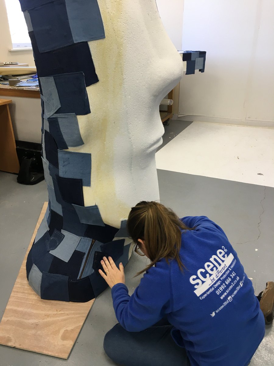 scene2ltd's tweet image. This week, #Scene2 takes you behind the scenes of Sculpture building for Art of Style via @maynineteen  #HowWeBuild 🛠Part 1 of 5 Denim Clad &quot;Easter Island&quot; Heads ⭐️Polycarve | Polyurea Spray | Clad in Vintage Denim | Install ⭐️