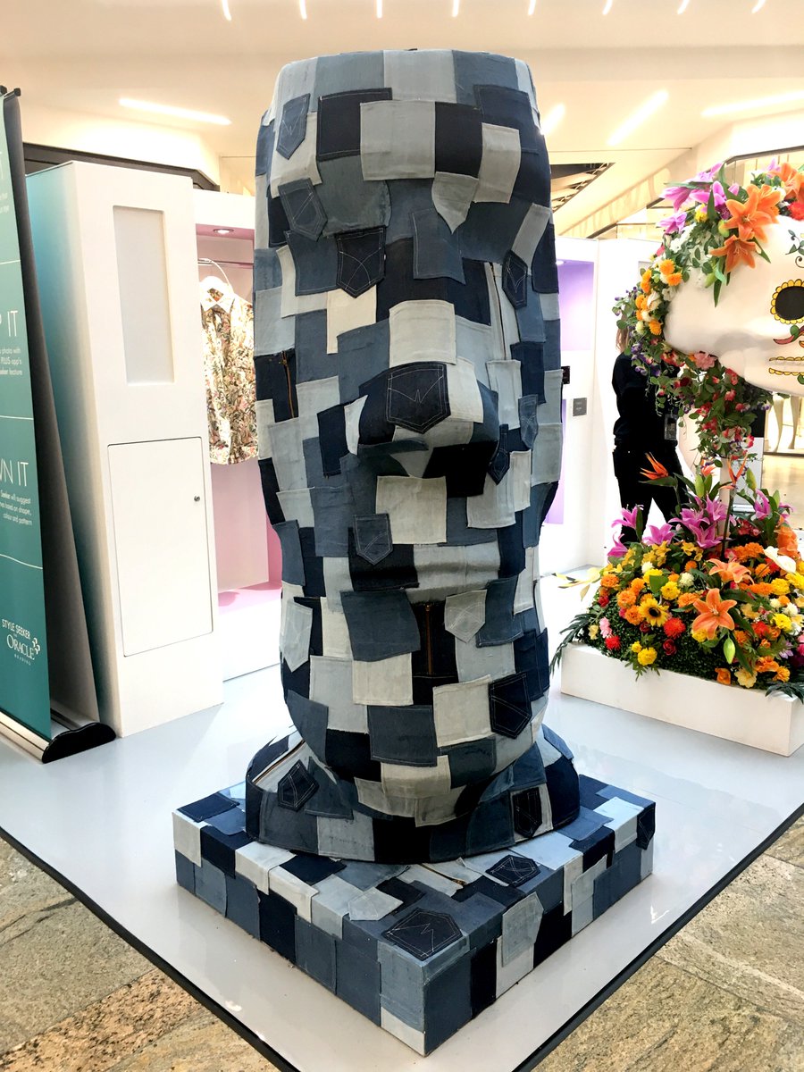 scene2ltd's tweet image. This week, #Scene2 takes you behind the scenes of Sculpture building for Art of Style via @maynineteen  #HowWeBuild 🛠Part 1 of 5 Denim Clad &quot;Easter Island&quot; Heads ⭐️Polycarve | Polyurea Spray | Clad in Vintage Denim | Install ⭐️