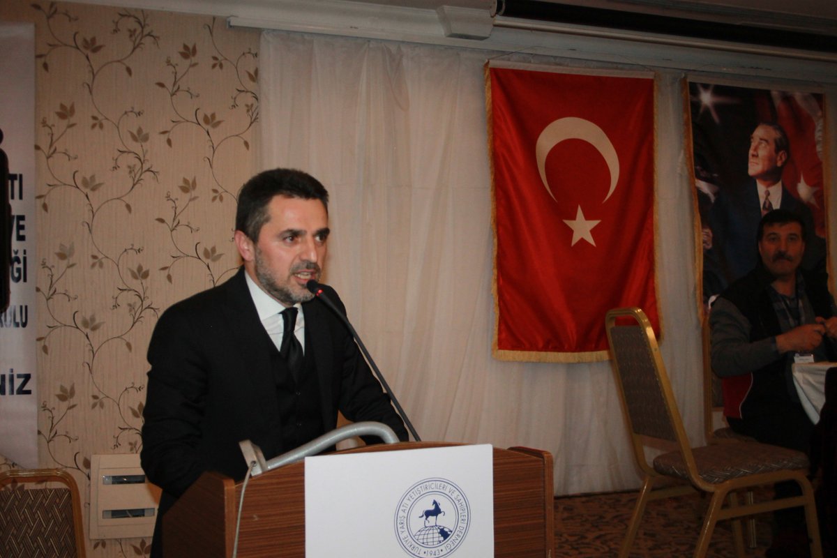 TYAYSD's tweet photo. DERNEĞİMİZİN 42.OLAĞAN GENEL KURULU NETİCESİNDE EYUP YILDIZ  401 OY ALMIŞ OLUP,TALİP ÖZTÜRK 448 OY ALARAK YENİDEN BAŞKAN SEÇİLMİŞTİR. https://t.co/EbWzcBtek2