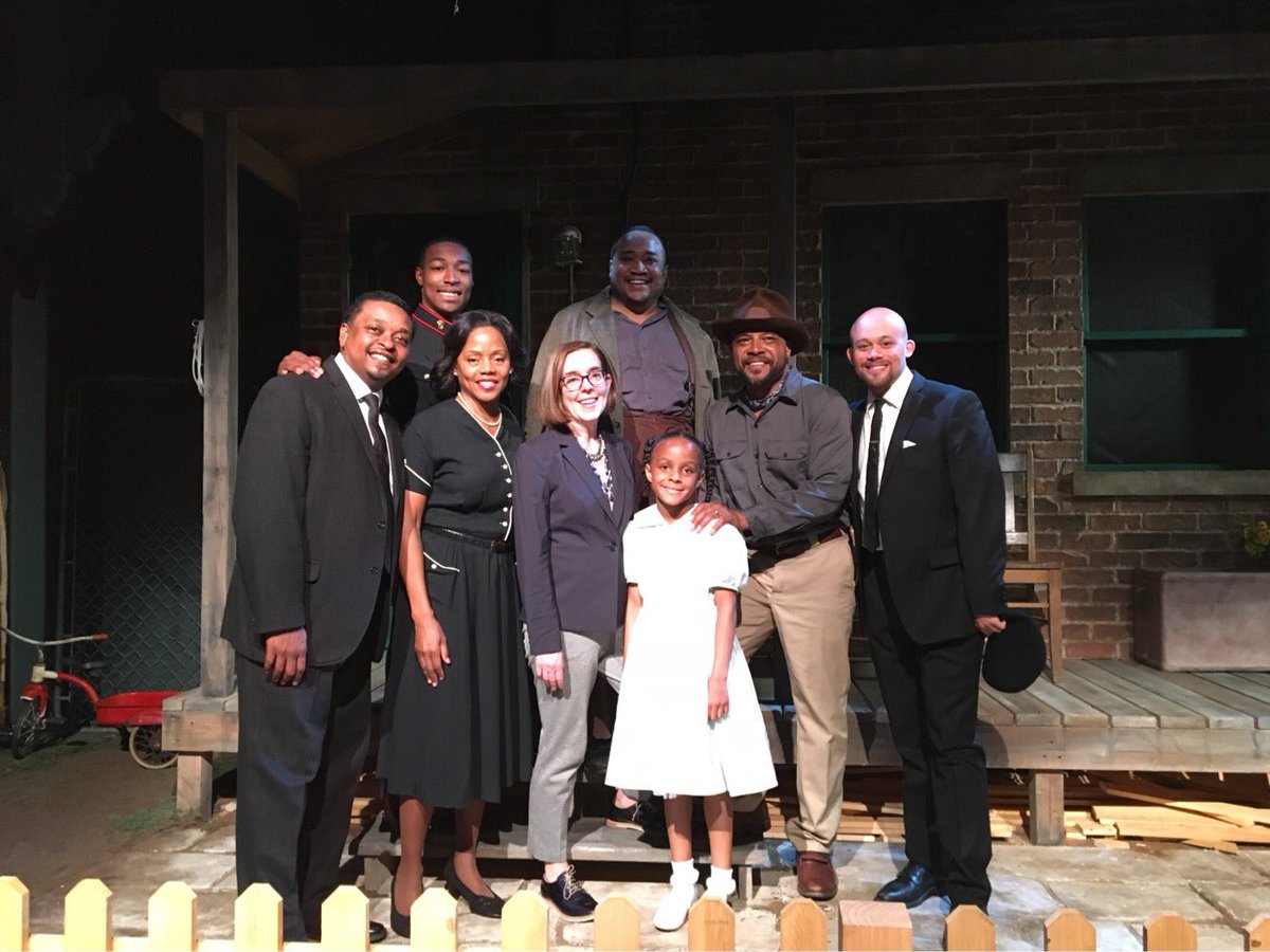 pdxplayhouse's tweet photo. What a joy having Governor Kate Brown in the audience for today’s matinee of FENCES! We love and appreciate your continued support, @OregonGovBrown! https://t.co/Yy7zAP52zG