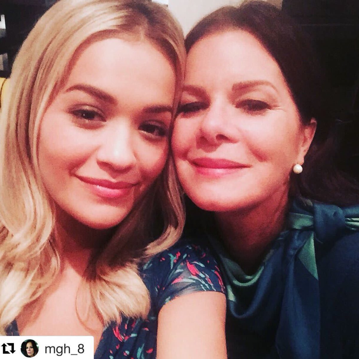fiftyshadesfabr's tweet photo. Happy Mother's Day ❤️ @MGH_8 @RitaOra
#MothersDay #MamaGrey #MarciaGay #JamieDornan #RitaOra #LukeGrimes #FiftyShades https://t.co/DR8YHR7DbE