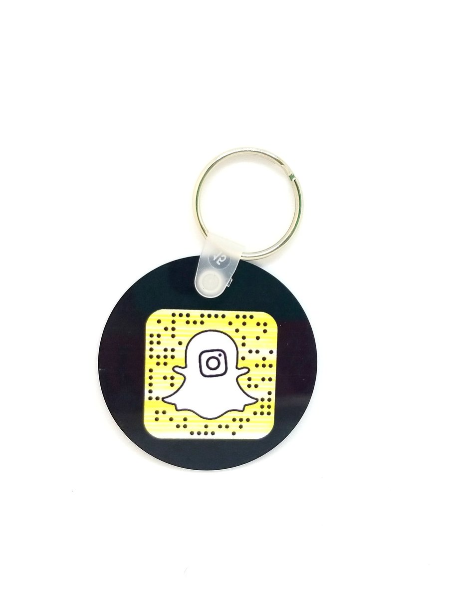candidcustoms's tweet photo. Candid Customs. Keychain, magnets, coasters, poker chips. https://t.co/DhuQCvncSh