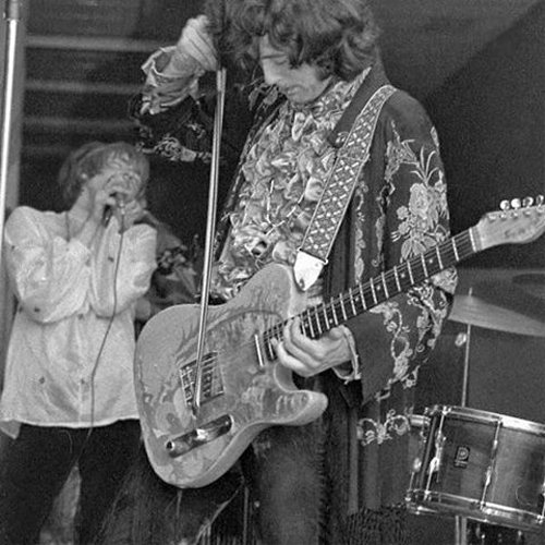 Stonesrocks Jp Stonesrocksミュージック ダイアリー 今日は何の日 今から42年前の1976年5月14日は ヤードバーズ のヴォーカル キースレルフ の命日 享年33歳 新プロジェクトである イリュージョン のリハーサル中 演奏していたエレキ ギターで