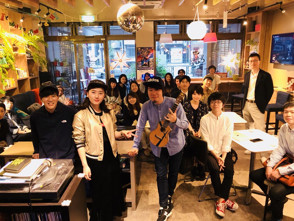 WhistleCAFE's tweet photo. 昨日のトークライブ🤔物凄く勉強になりました!!パネラーの皆様🎉そして
来てくださったお客様ありがとうございました💖✨現役早大生来ると良いよ!!大学、講義、ゼミでは教えてくれない授業がここに!第二弾期待してます☺️
@ukulele_fullest
@shokoryuzaki
@ketokunsan
#DreamShape https://t.co/8IZIq3vlf1