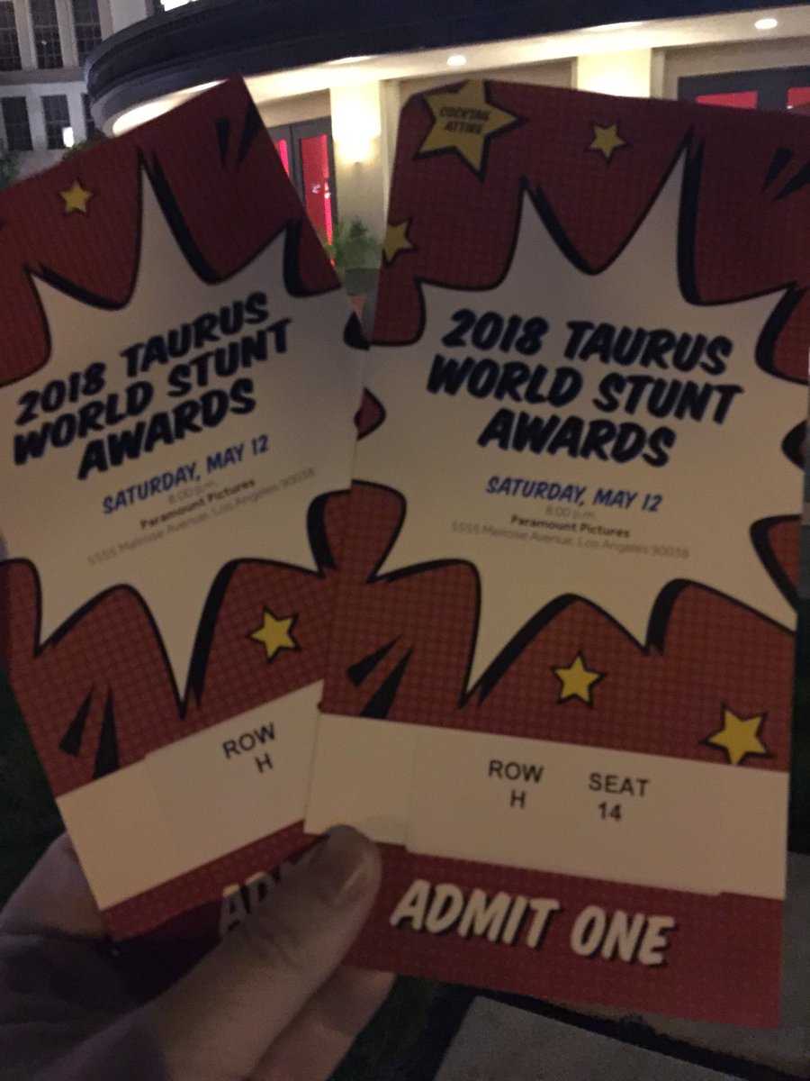 MeganHubbell's tweet photo. Fanfreakintastic night at the Taurus  World Stunt Awards 💥 hella rad chicks @IamMelanieWise @kachinadechert @Heidiverstunts @ActionWhit #TaurusAwards #StandUpForStunts #WomenKickAss https://t.co/QR3M0d5bWl