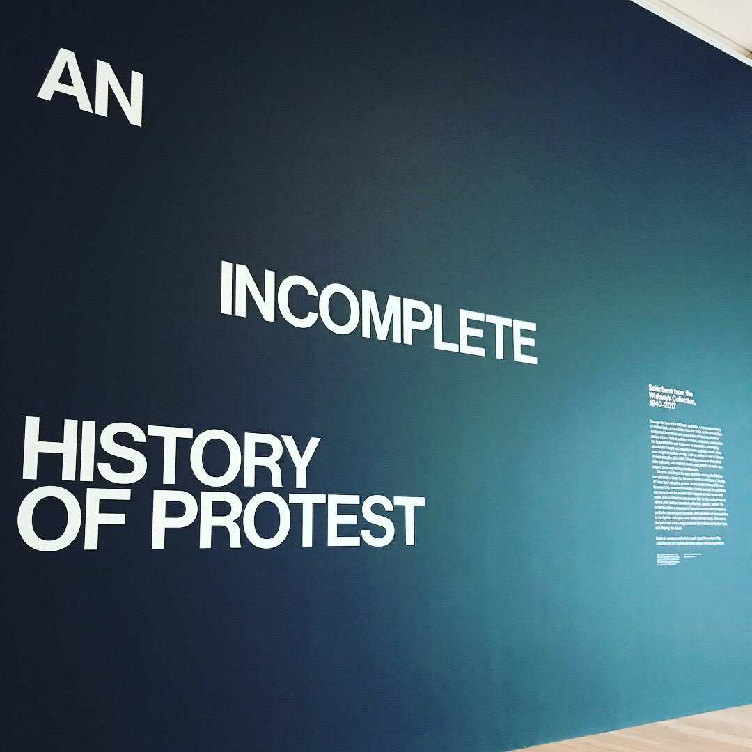 musekooo's tweet photo. “At the root of the exhibition is the belief that artists play a profound role in transforming their time and shaping the future.” - @whitneymuseum #theastergates #markbradford #karawalker #melvinedwards #annettelemieux https://t.co/fQvWRKdznP