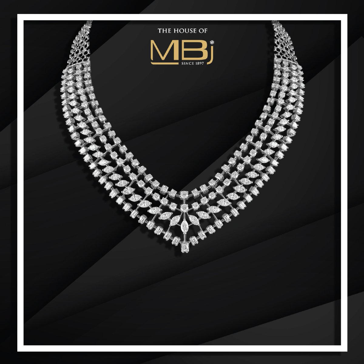 Crafted meticulously with great accuracy, this statement necklace by The House of MBj will bedazzle every attire with unmatched sparkle.
#ThehouseofMBj #diamondjewellery #luxuryjewellery #vivacity #diamondnecklace