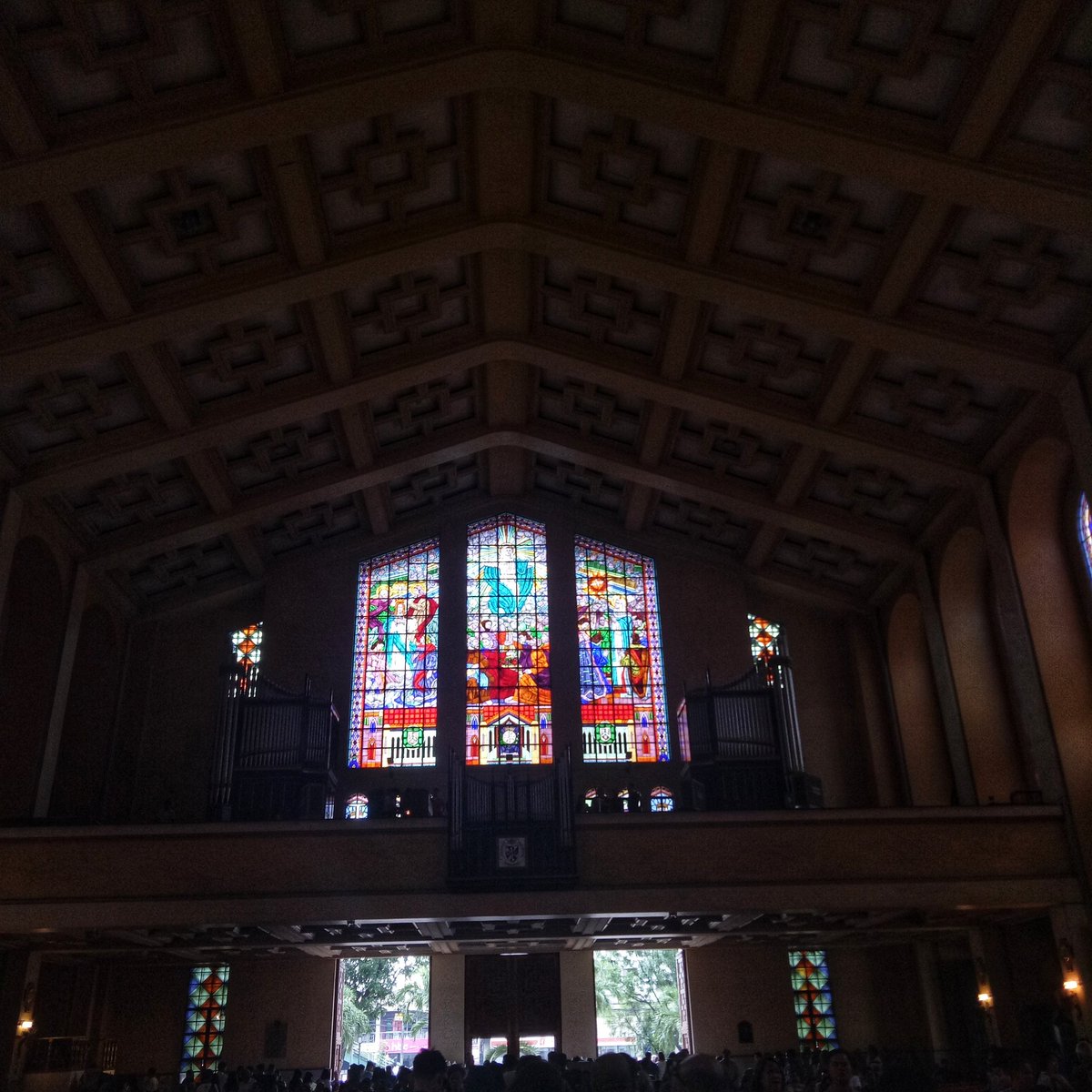 ContempoIssues's tweet image. Sto. Domingo Church in Quezon City. #ContemporaryIssues  #ContemporaryAdventure