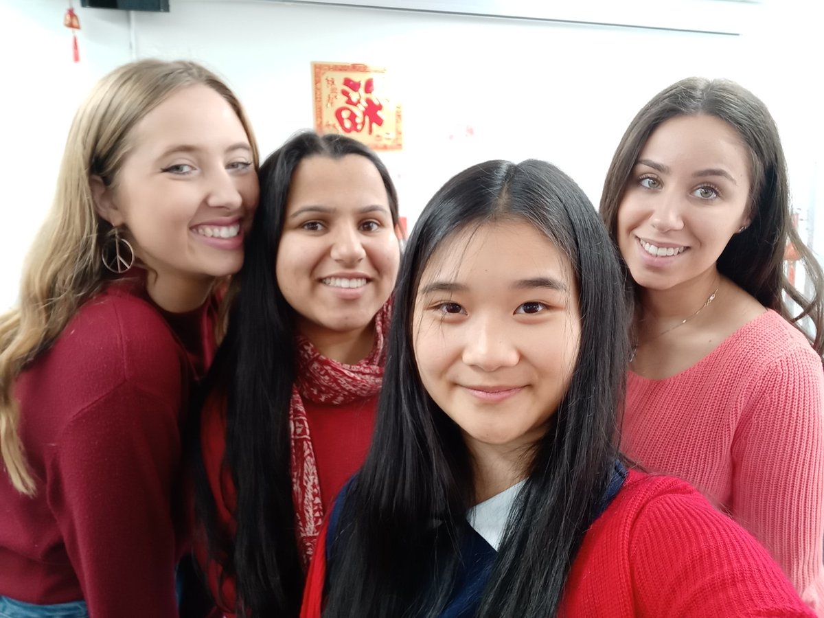 EDSS presentation on Chinese New Year is done and dusted! #acuedu_p #goodjobteam #cny <a href="/GdVibesWithBeth/">Beth Cranston</a> <a href="/Miss_Sekhar1/">Smriti Sekhar</a> @paige_mamis  <a href="/brightsparkler/">Sasha Jessop</a>