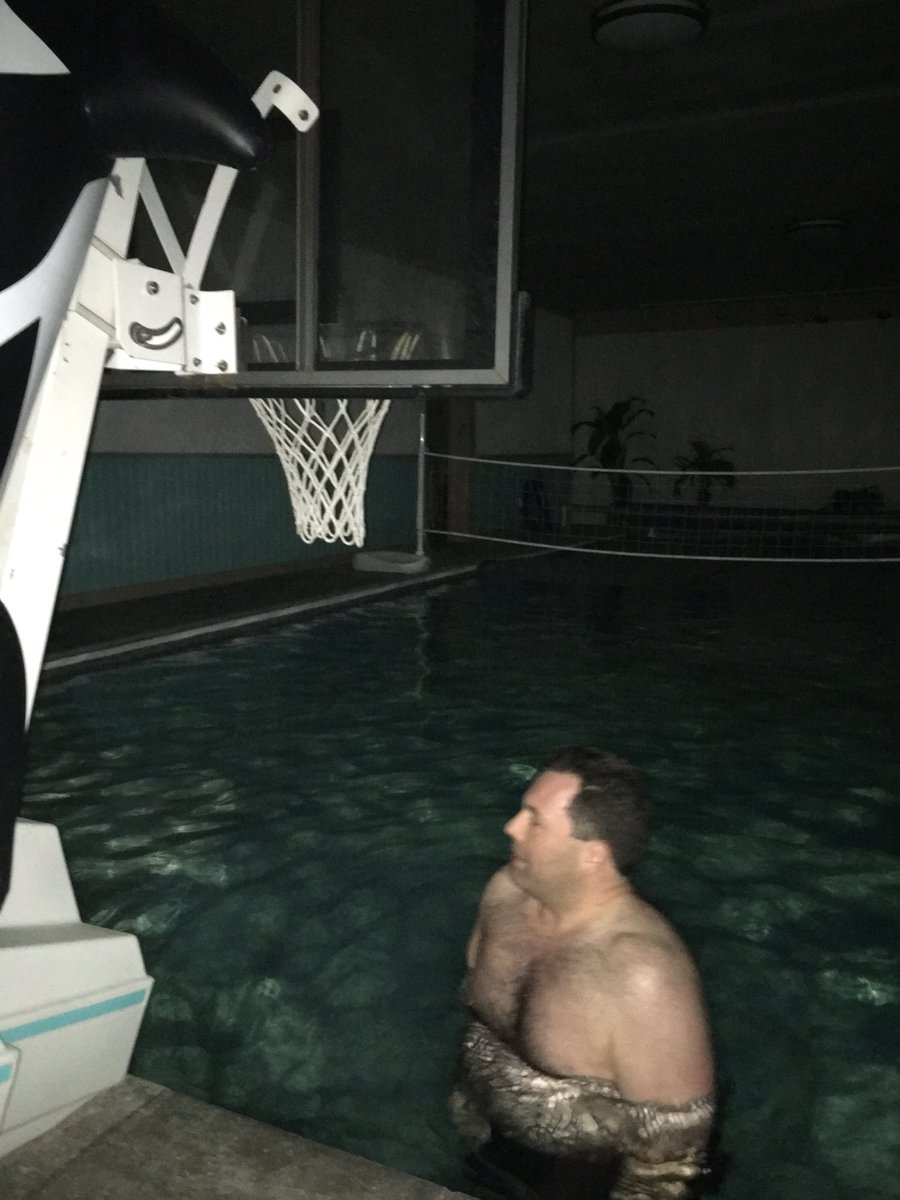 Richard Estep A Twitter Into The Haunted Pool At Fox Hollow Farm For An Aquatic Evp Session