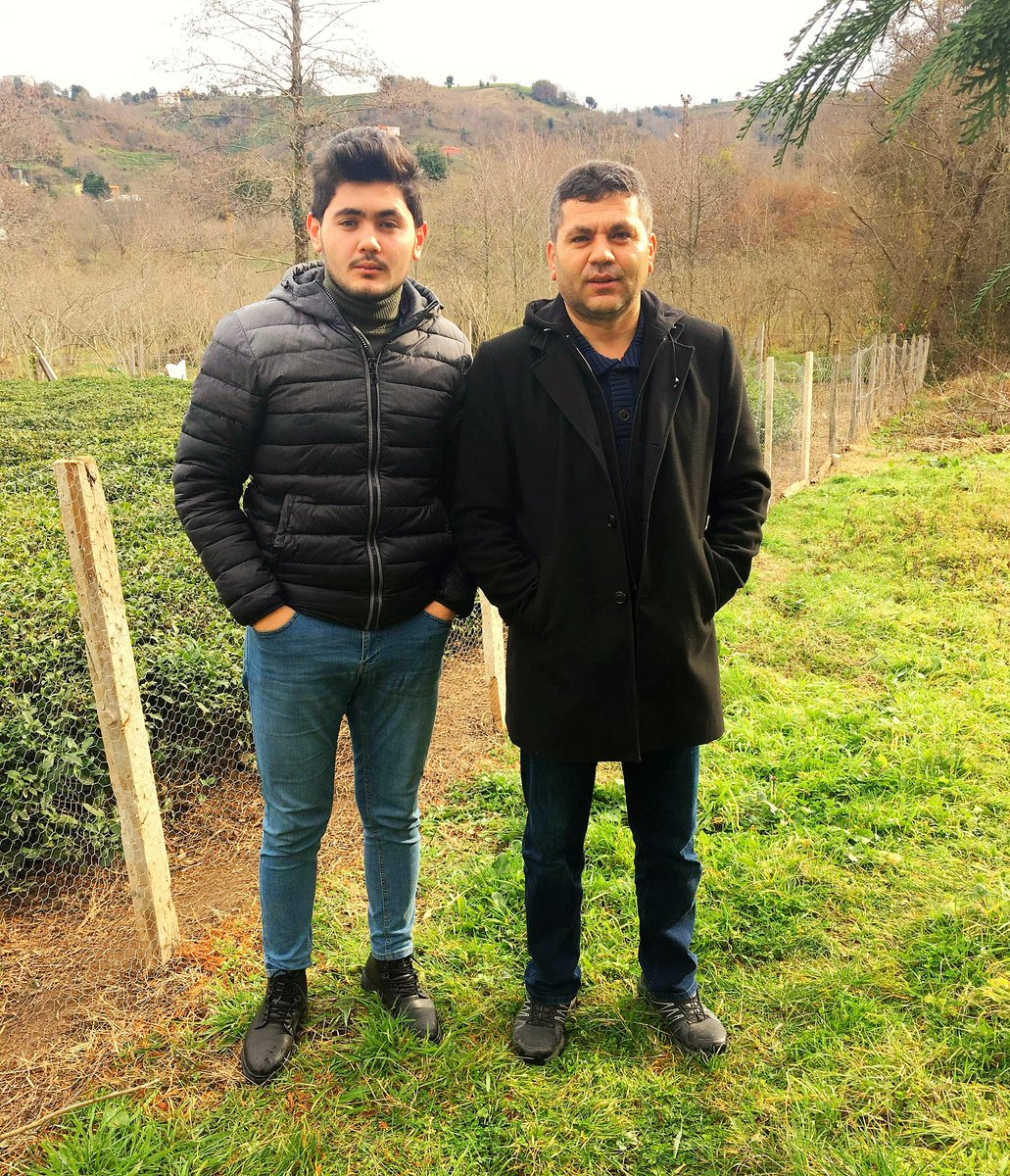 FikretBODUR's tweet photo. @trtdunbugun Giresun Eynesil ilçesinden hayırlı sabahlar hayırlı haftalarınız olsun... 
Evlatlarımla bir araya geldik.. https://t.co/xzDJdnSkoO