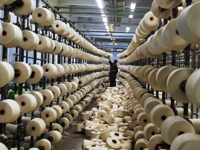 bhaiyujimaharaj's tweet image. the cooperative #Spinningmills and textile projects are expected to set up non-conventional #powerprojects in their premises to fulfill their power needs.