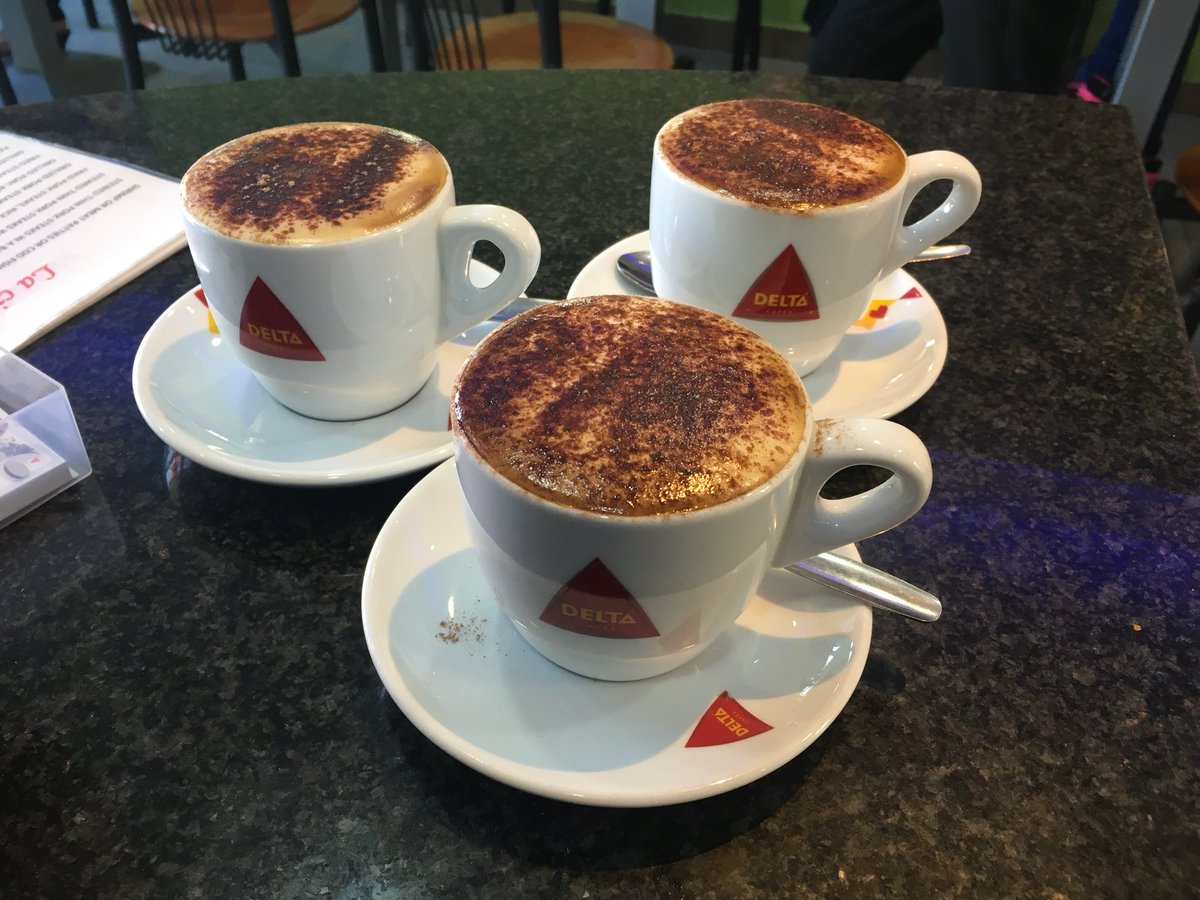 ciabatta_la's tweet photo. Good morning!!!... fancy one??? #catford #Catford https://t.co/G01gx0qKjP
