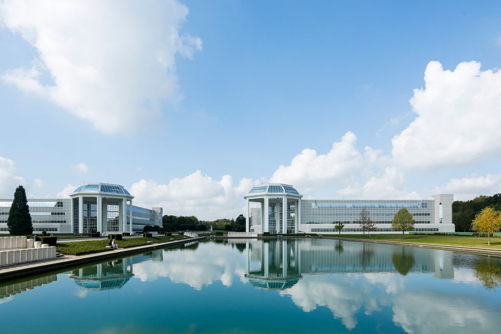 Inno_Playground's tweet photo. Sign up for #TourUsineduFutur! Registration here >> https://t.co/PmUldMLNTY
In preview, discover the #FactoryLab, an industrial and technological consortium that develops concrete solutions for the industry of the future #InnovationIndustrielle
Exceptional Private Tour May 23! https://t.co/DCHbQgmVrN