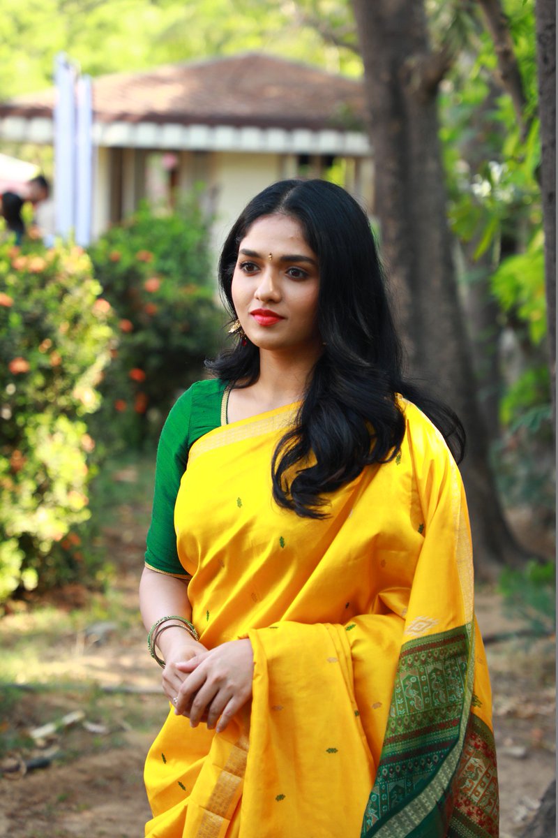 nettv4ukannada's tweet photo. Actress Sunaina Cute Images
More Images: https://t.co/2oJ70hVAvV
#Sunaina #SunainaFans https://t.co/kyFIFXBH3A