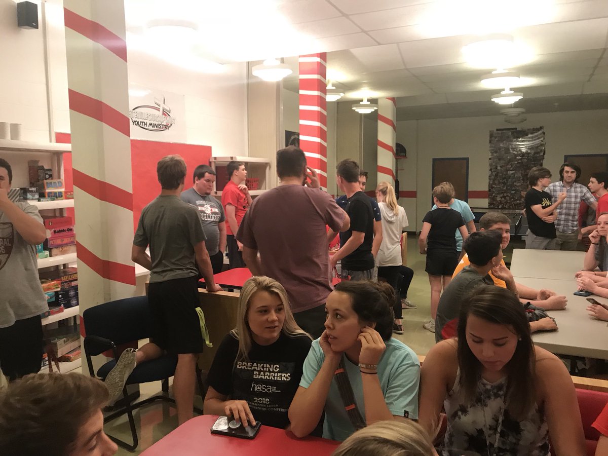Over 50 Junior &amp; Senior High  for the Fireside Finale and a whole lot of help. Thanks Eric &amp; Amanda Mayberry, Brett Martin, Michelle Gilbert, Tori Hughes, Philip Jacobs, Brian Qualls, Griffin Elkins, Kenzie Lynch, Colby Shelton and Riley Qualls. #followhispath #ccocyouth