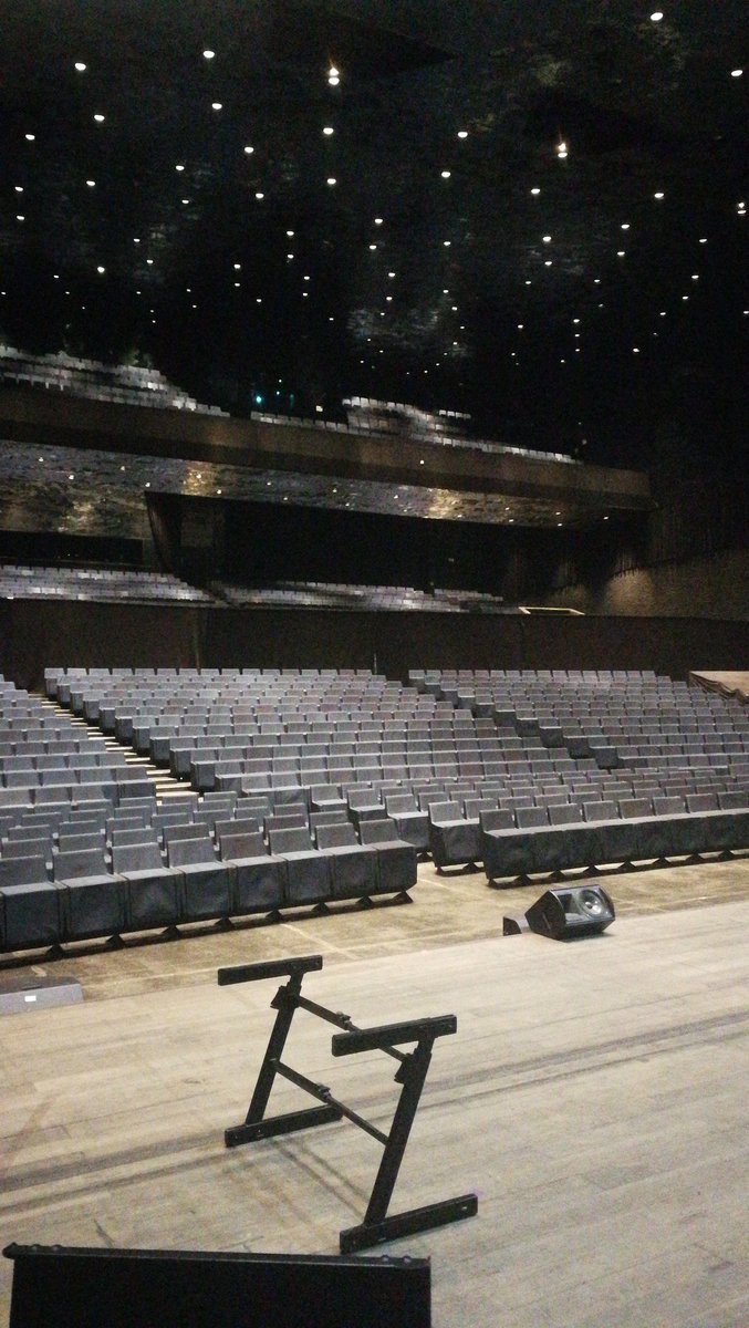 LEMiJPC's tweet image. Preparant-nos pel concert dels cors del Besòs. @Bcn_SantMarti @CCIBonline