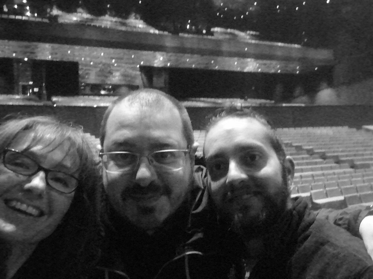 LEMiJPC's tweet image. Preparant-nos pel concert dels cors del Besòs. @Bcn_SantMarti @CCIBonline