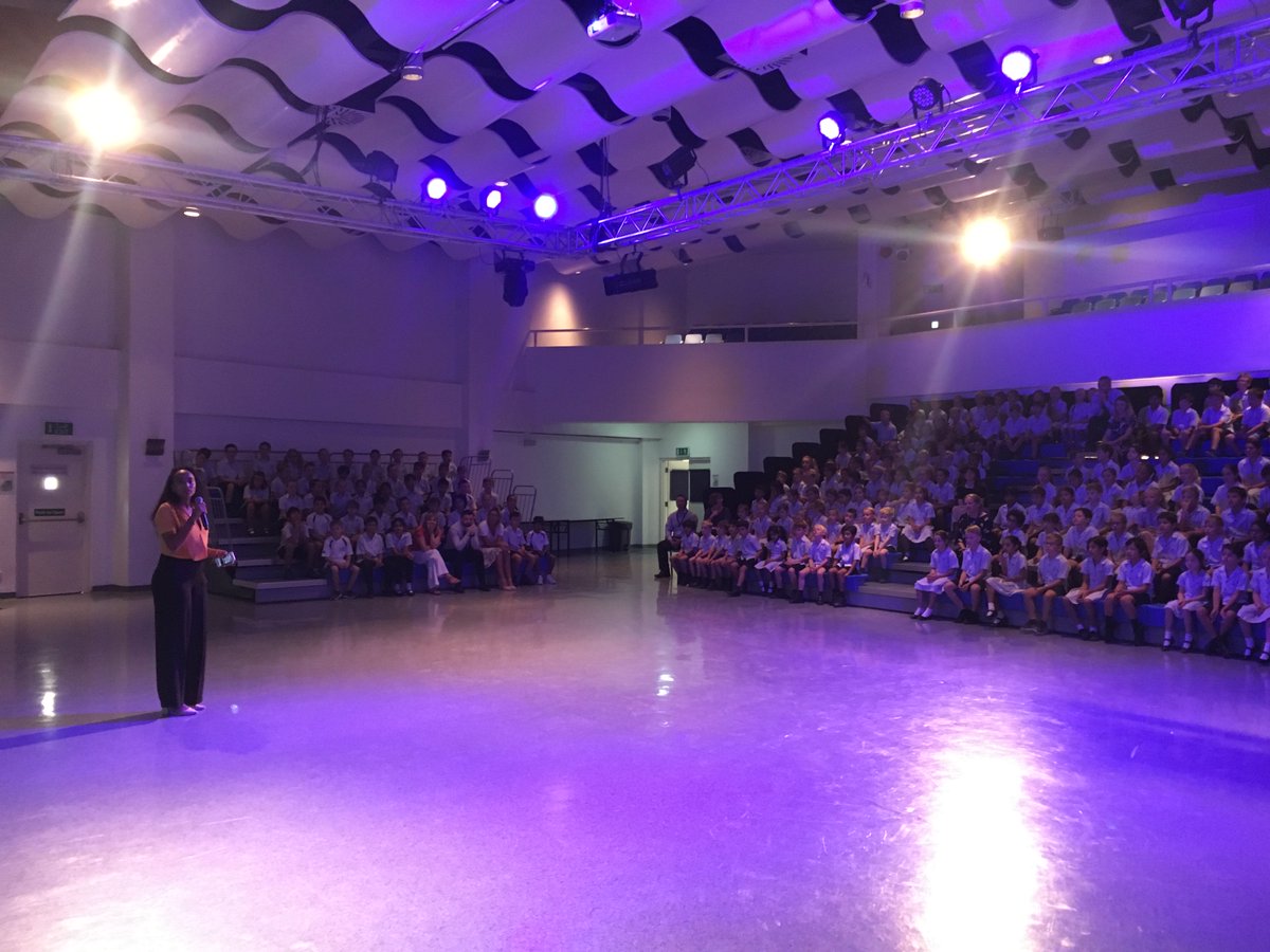 JESSPrimary's tweet photo. Thank you to our @JESSIslamicDept for organising our special #Ramadan assembly yesterday. It was great to hear different ways our whole school community can become involved in the Holy Month. @UAEMoralEdu #Ramadan2018 https://t.co/l1LsVHLXxi