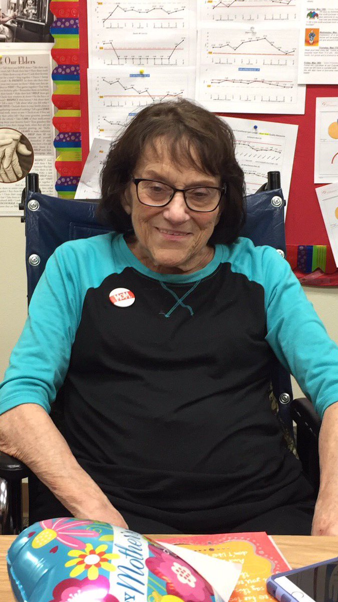 Trey___Z3's tweet photo. @SHAQ this is my grandma Janice Fullmer.She lost her husband last year and has been in and out of hospitals since 2003 but @SHAQ has always been by her side! We’re huge @SHAQ fans! She is currently recovering from a broken hip And @SHAQ is BACK! Thanks for making thisG-Ma Smile! https://t.co/HctFiJtTsm
