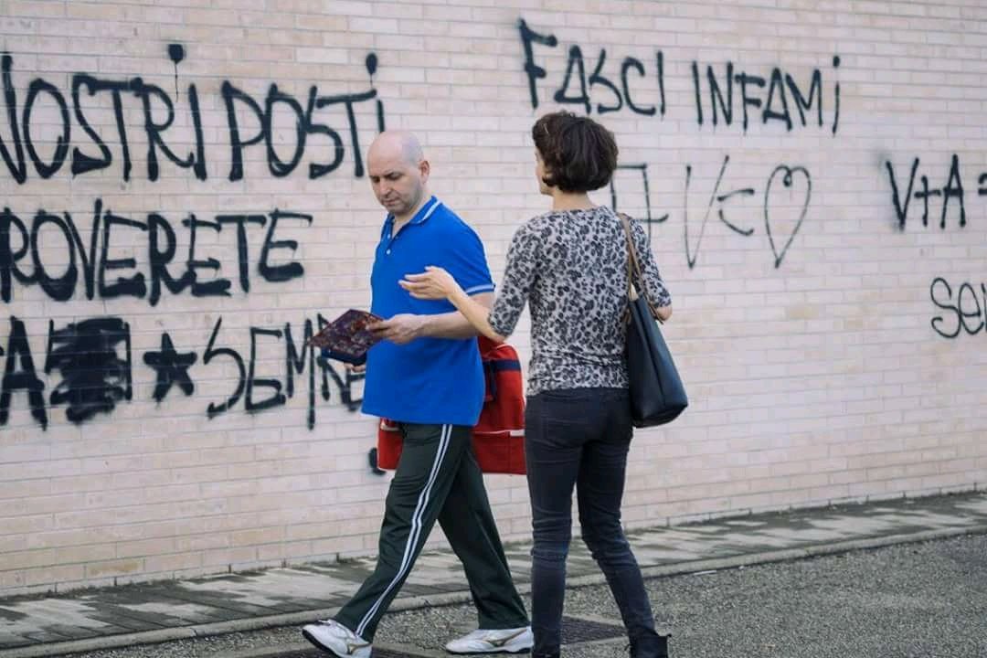 altraideadicitt's tweet photo. #AltraideadiCitta' continua con i volantinaggi soprattutto nei posti abbandonati,cresce l'interesse per il #programma, guardalo qui 🖖
https://t.co/I5h5ZU5O4u, o scaricalo 👇 https://t.co/fTpYojFiRD
#CondividereAncona è un dovere, #ScegliilCoraggio con #FrancescoRubini @rubega91 https://t.co/LZ6PwDEaBx