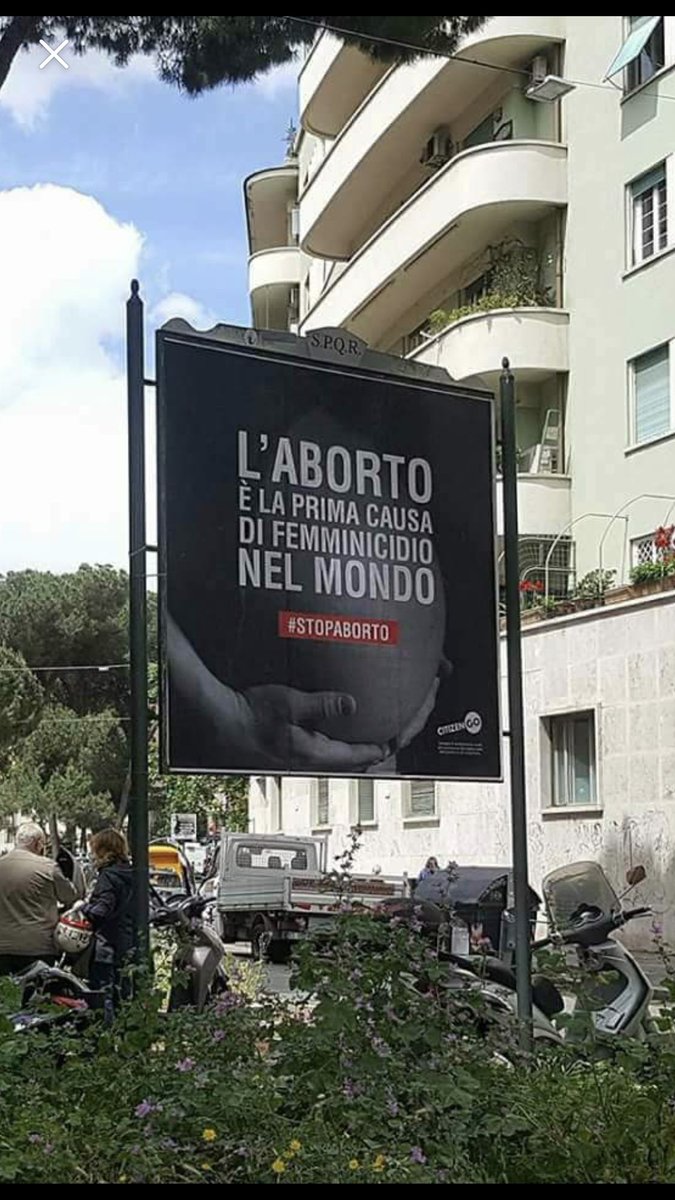 stanzaselvaggia's tweet photo. Che tristezza usare in maniera vile e strumentale il termine “femminicidio” per attirare l’attenzione su una campagna contro l’aborto. https://t.co/F78brSbDHp