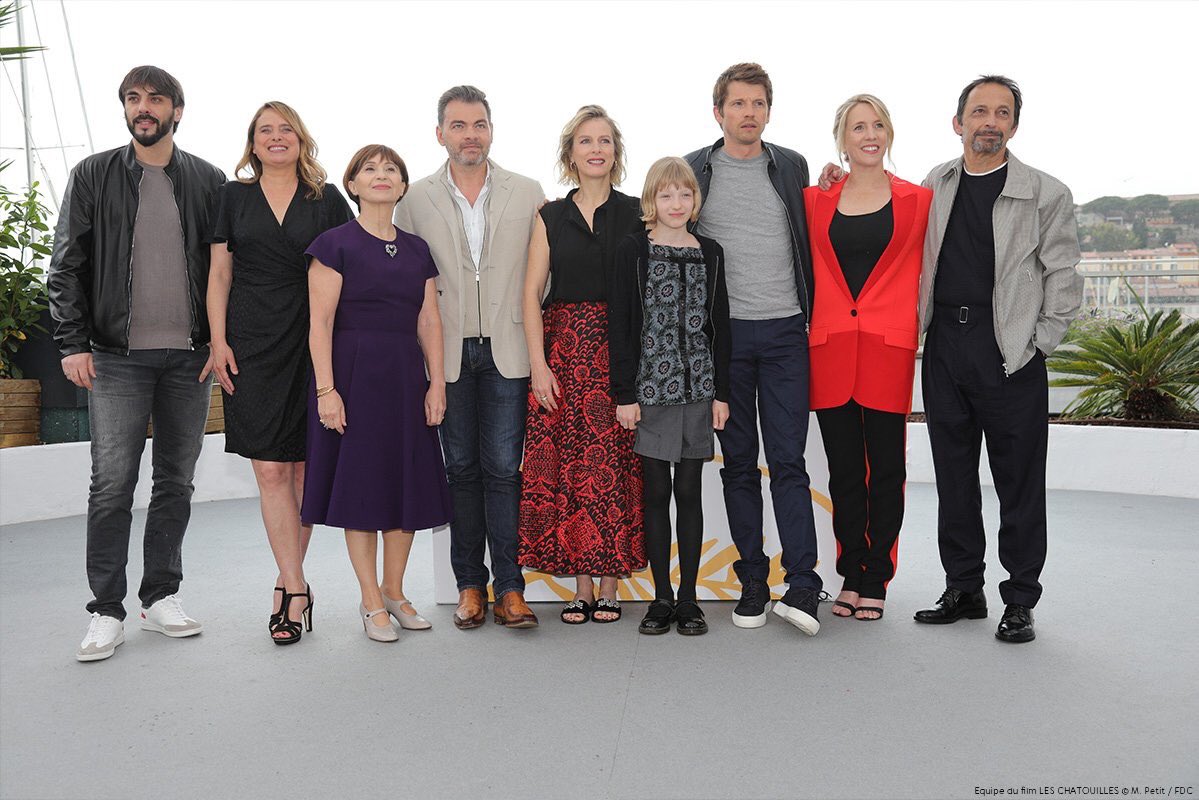 Photocall du film #LesChatouilles pour Un CertainRegard avec #AndreaBescond #KarinViard #PierreDeladonchamps #ClovisCornillac <a href="/Festival_Cannes/">Festival de Cannes</a>