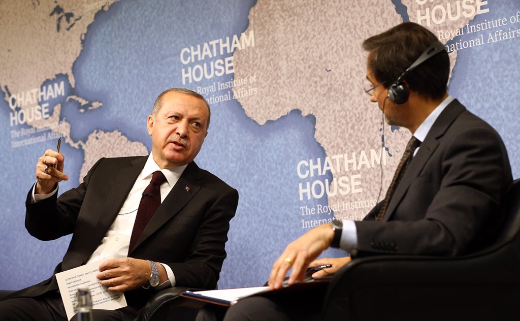 ali_ihsanarslan's tweet photo. Cumhurbaşkanımız Recep Tayyip Erdoğan’ın İngiltere ziyareti vesilesiyle Londra’dayız. Cumhurbaşkanımız, dünyanın en saygın düşünce kuruluşlarından Chatham House’da Türkiye’nin bölgesel ve küresel vizyonunu anlattı. https://t.co/WEqtA1NTDK