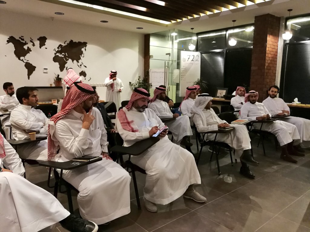 OQAL عُـقـال tweet media