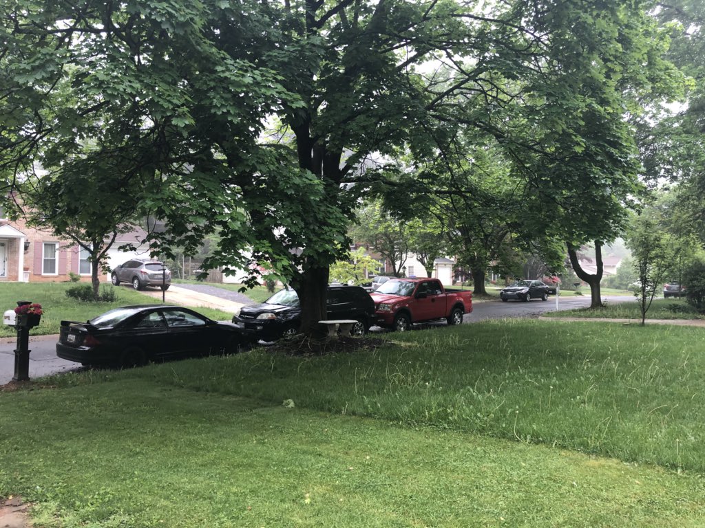 GeorgetownWine's tweet photo. @311MC311 glad you guys enforce parking rules for residential areas. These awesome neighbors have 7 cars. And two families in a sfh. Block my mailbox and distrust traffic flow https://t.co/SgPqveWYIk