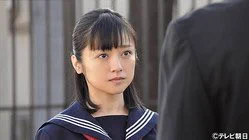 変わらなさすぎて逆に怖いｗｗｗ　現在の安達祐実と24年前の子役時代を比べてみたｗｗ