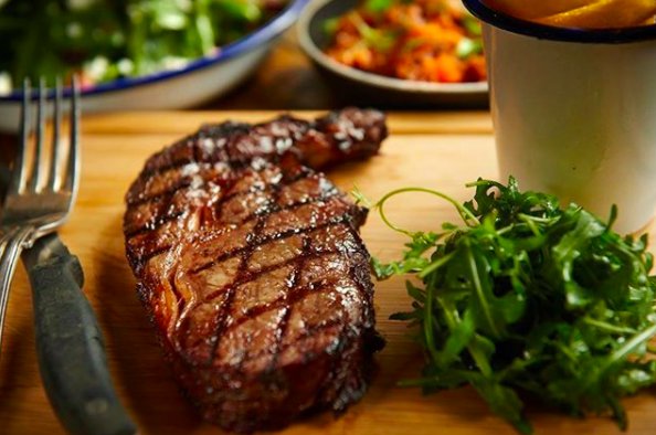 Look away now, veggies! 🥩

Forget #NationalVegetarianWeek when the steaks are this high! 🔥
#WestHampstead #LondonFood #OneBourbonTavern