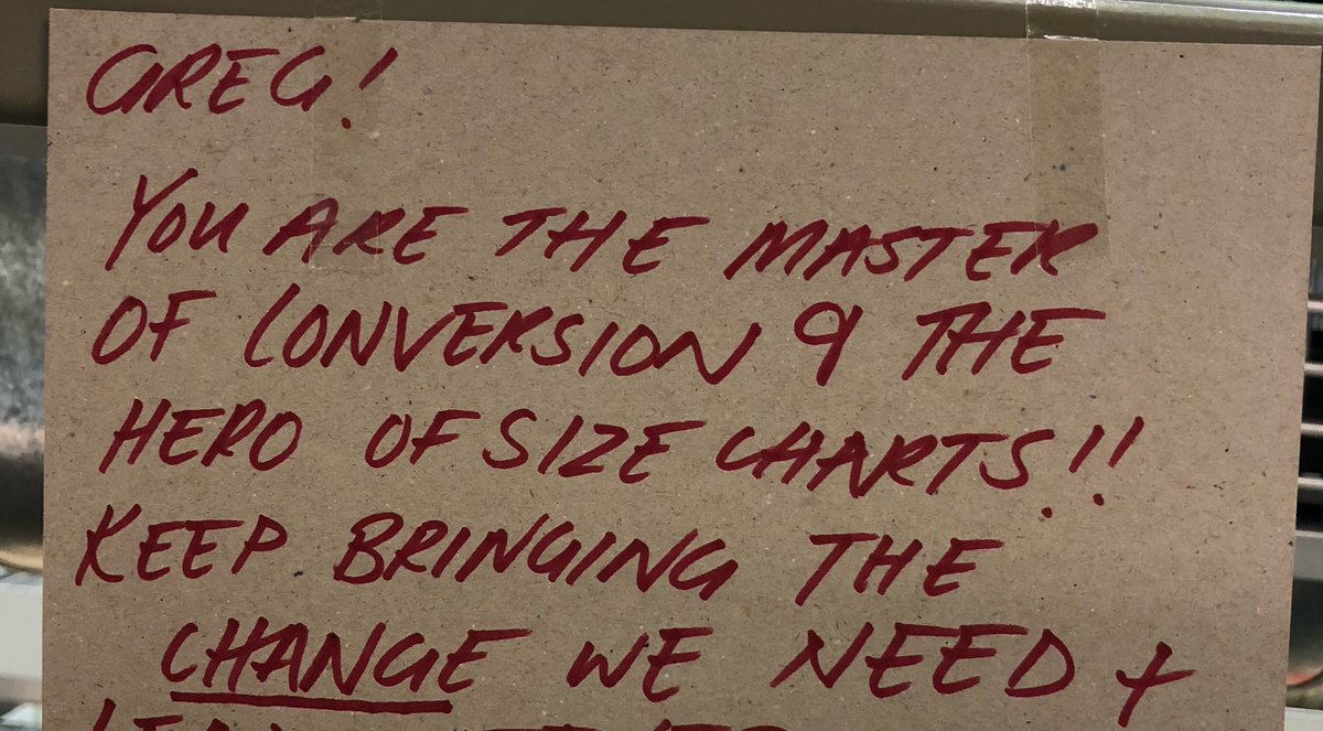 GregRandall4's tweet photo. While working with one of my large Australian clients today, I found this sign on my (temporary) desk! I never seek out "high fives" or praise, but receiving these great positive messages is what makes my career meaningful.  
It's why I love my job and work every day of the week! https://t.co/cXzEkAtG2K