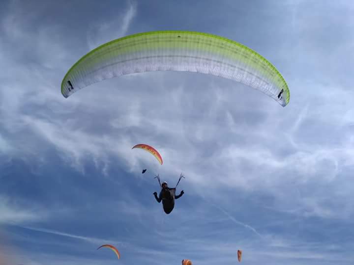 PegalajarNatura's tweet photo. Espectacular inicio del Campeonato de España de Parapente en #Pegalajar. Enhorabuena a la organización y suerte a los participantes. Fotos @ParapentePegala https://t.co/HbewtWS7KY