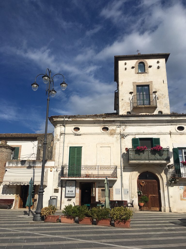 DarioPiermarini's tweet photo. A #Treglio (CH) la nuova tappa di @ancitel per illustrare le novità del Regolamento europeo sulla #privacy . #ANCIAbruzzo #ANCI @comuni_anci #GDPR #RGPD #DataProtection #25Maggio https://t.co/CFcrgf5hb9