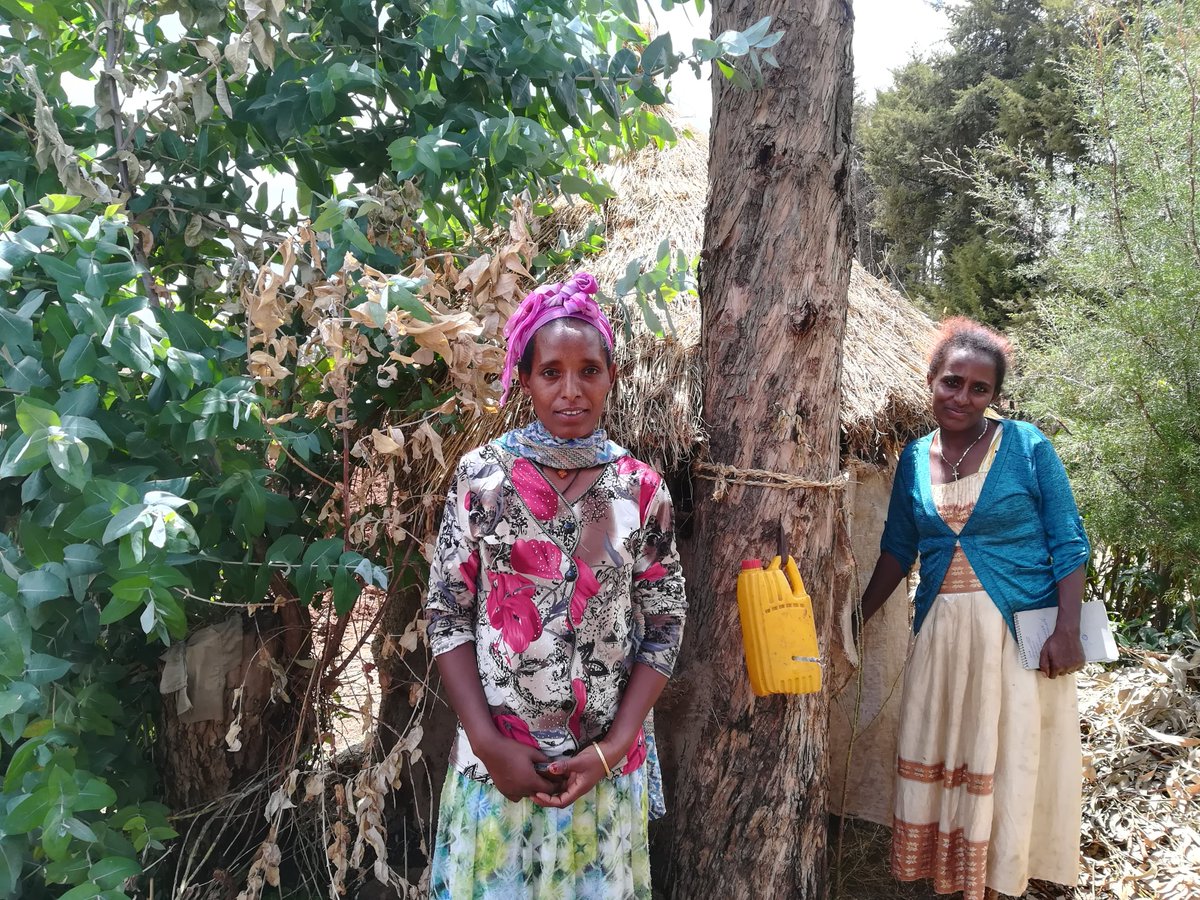 SNV_Water's tweet photo. Agin Ben (L) from #Ethiopia is proud owner of a latrine that she built with her own bare 🙌🏿. Read how esteem, competition and a recognition system have fuelled the kebele’s ambition to reach ODF status https://t.co/lmouvgIxGv #SSH4A #SDG6 #smartdevelopmentworks https://t.co/TkvaBd8Yy0
