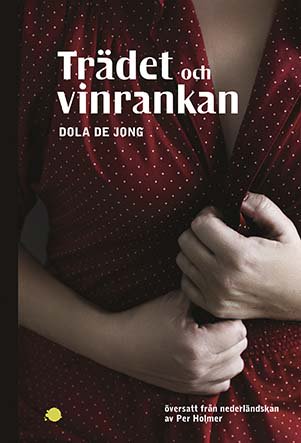 nilssonforlag's tweet photo. "Boken känns som en varm filt över benen en kall sommardag. Kylan finns där men kan bemästras av författaren. Jag blev imponerad och lite rörd faktiskt. Vill läsa mer av de Jong."
Fler lovord om "Trädet och vinrankan"av Dola de Jong! Denna gång från Violens boksida. https://t.co/gP5tCgSe1Z