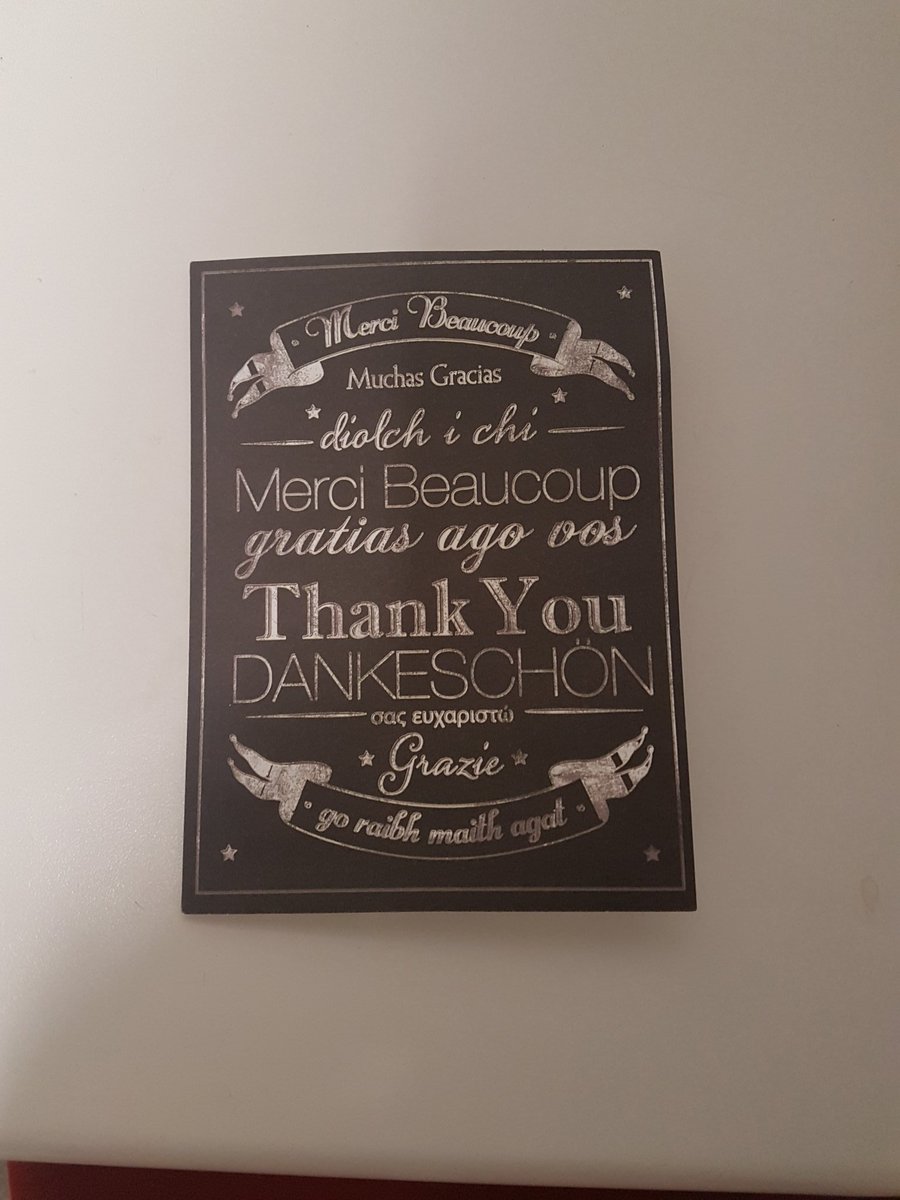 What a beautiful card that arrived in the post this morning! A huge thank you to @Valerie_PI3R and everyone who signed. <a href="/SDEBDD/">simon ewins</a> <a href="/jmb0606/">John Mark Brennan</a> <a href="/Szymon5K/">Szymon Kozdron</a> #TeamLeek