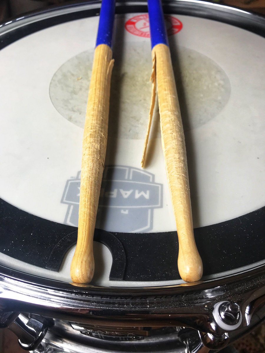 LEETALLOWIN's tweet photo. Heavy weekend 🤘🏼#drummer #drumstick #drums #snaredrum #rocknroll #HEAVYMETAL https://t.co/y15hzttsRd