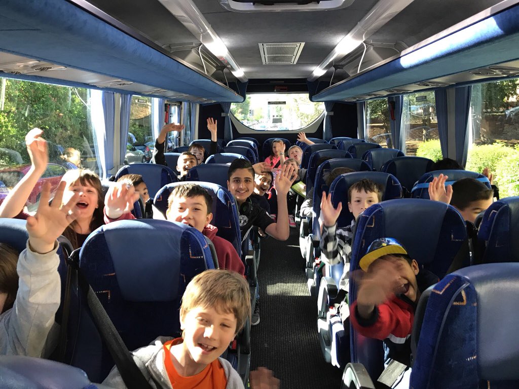 ALS_Smart's tweet photo. Bye bye Arnold Lodge! Off to Newquay we go! @ArnoldLodgeHead @ArnoldLodgeNews @Arnold_Lodge https://t.co/nZHlLGgkbC