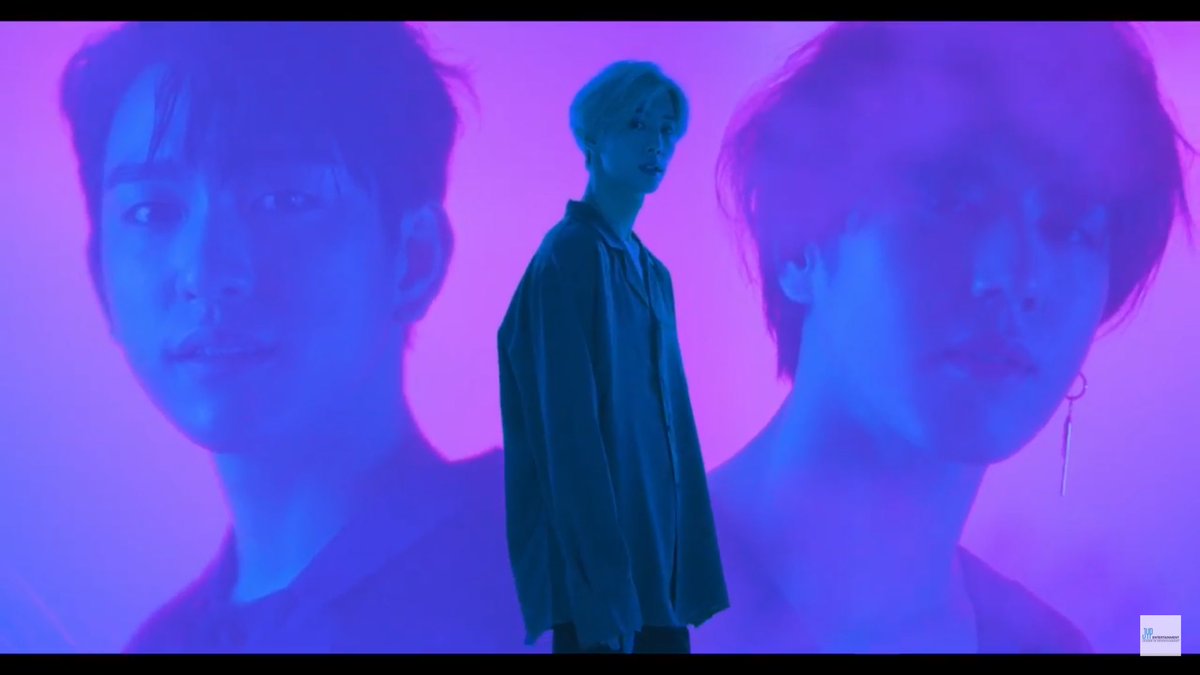 realzkd's tweet image. they’re are both so beautiful 😩 i’m so glad they’re exploring multiple concepts in this upcoming album 😭

@GOT7Official #GOT7 #HMMMM #2TWO #THENewEra

#MTVLAKPOPGOT7 #PremiosMTVMiaw