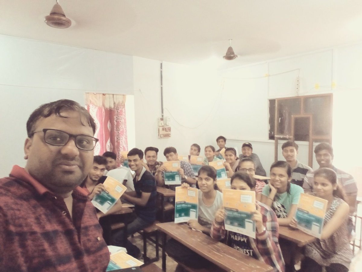 #CareerAwarenessProgram #AhmedabadSchools #JEECoaching #NEETCoaching #RankerWorldAcademy