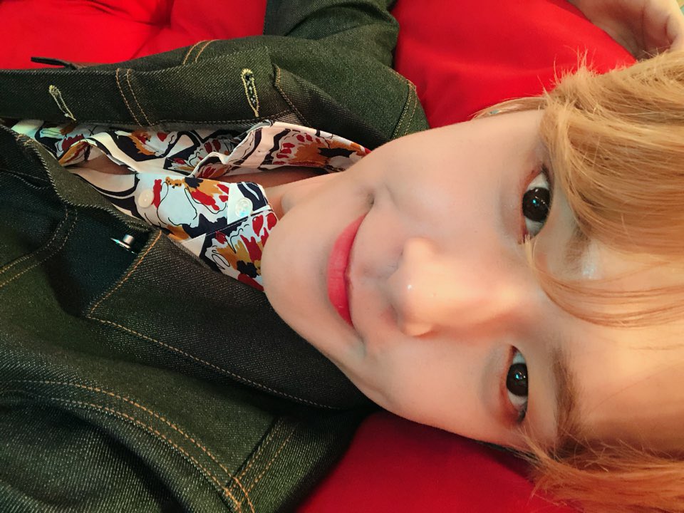 OfficialMONSTAX's tweet photo. [#민혁] 삼주년이면 하트 세개니까 하나는 여러분이 채워주세요오오💕 #사랑사랑 https://t.co/2RfON1qjMb