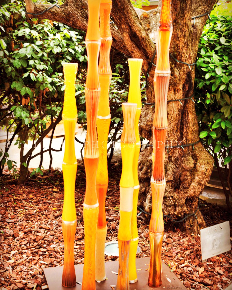 jmlpyt's tweet photo. Les bambous du maître verrier de biot @AntoinePierini Exposés au @LeMasCandille à Mougins #art #artiste #verrier #PhotographyIsArt #photography #jmlpyt #CotedAzurFrance #cotedazurnow #mougins #biot #antoinepierini #lemascandille https://t.co/G6w5uvxGNv