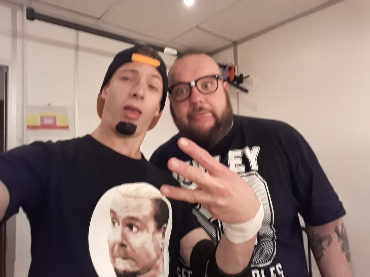 Wwc_Online's tweet photo. Whatever you do this week, just make sure it's fun π #MondayMotivation #3D #VengeanceTour #AnyManWithTwoHands #Phenomenal1 #HardcoreLegend #ThePhenom https://t.co/nhyPEY8WLh