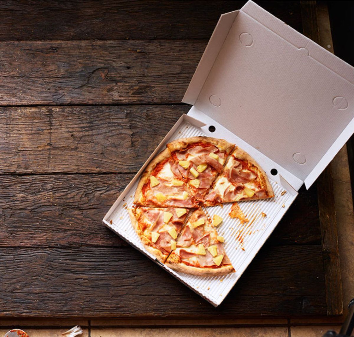 Debonairsng's tweet photo. Part of the secret to success in life is to eat what you like
Success comes in bites.
Have a bite of your favourite Debonairs Pizza
#motivationmonday #Pizzasuccess #debonairspizza #debonairsmotivation #pizza https://t.co/PNiq0WFWb6